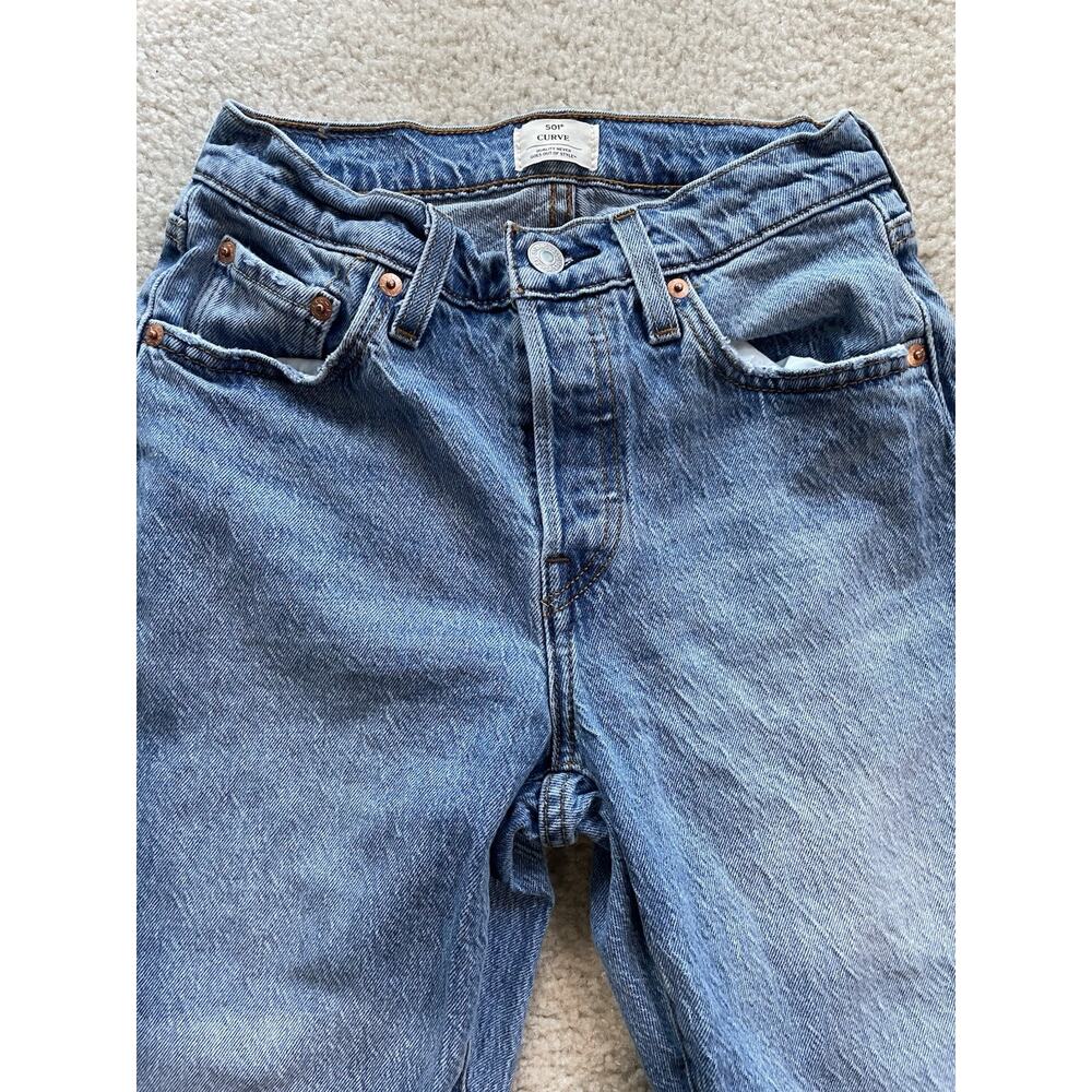 Levi's 501 Curve Straight Leg Womens 25x30 Preowned Good
